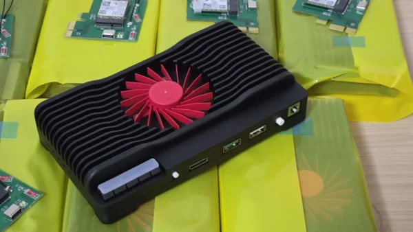 Hybrid PCIe Trace Tool （HPTT）